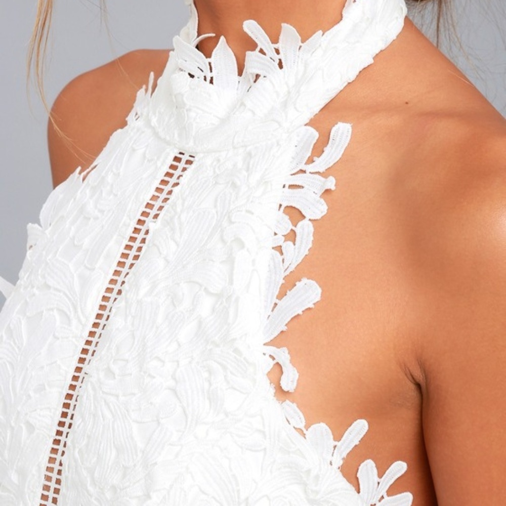 Lulu's "Divine Destiny" Lace Dress NWT - Picture 6 of 8
